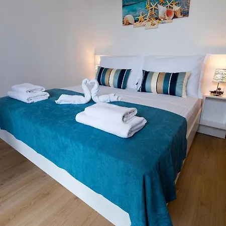 アパート Michelle ドゥブロブニク